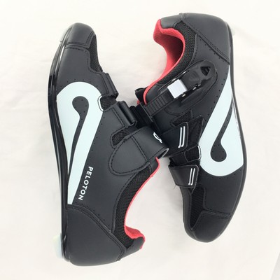 ? Peloton Men’s Cycling - SZ 7 - Black White Bike Shoes Peloton Black/White Cycling Shoes with Clips Size 7 Men / 9  main image 2