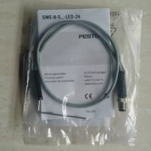One New Festo SME-8-S-LED-24 150857 Magnetic Switch Sensor Fast Shipping - Picture 1 of 4