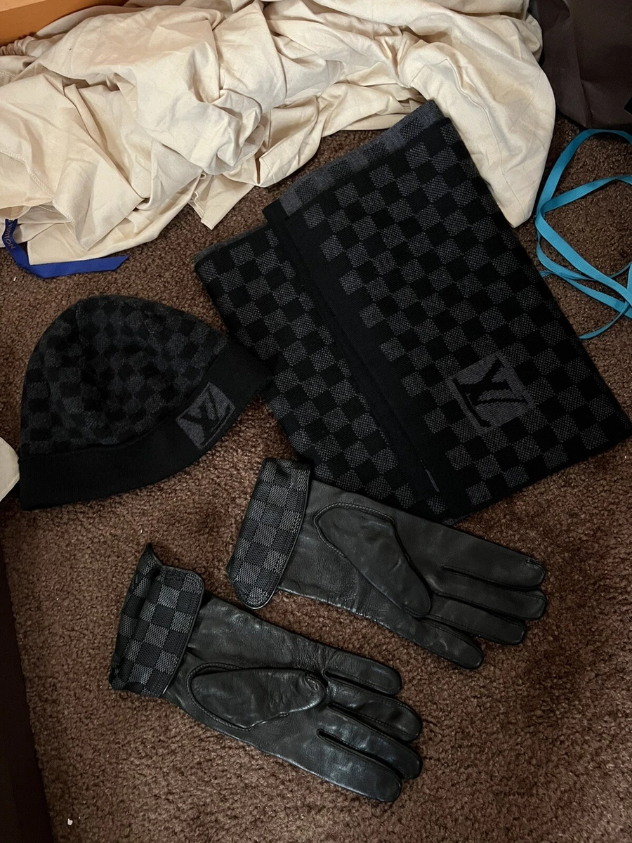 Louis Vuitton Beanie & Scarf Set In Blue