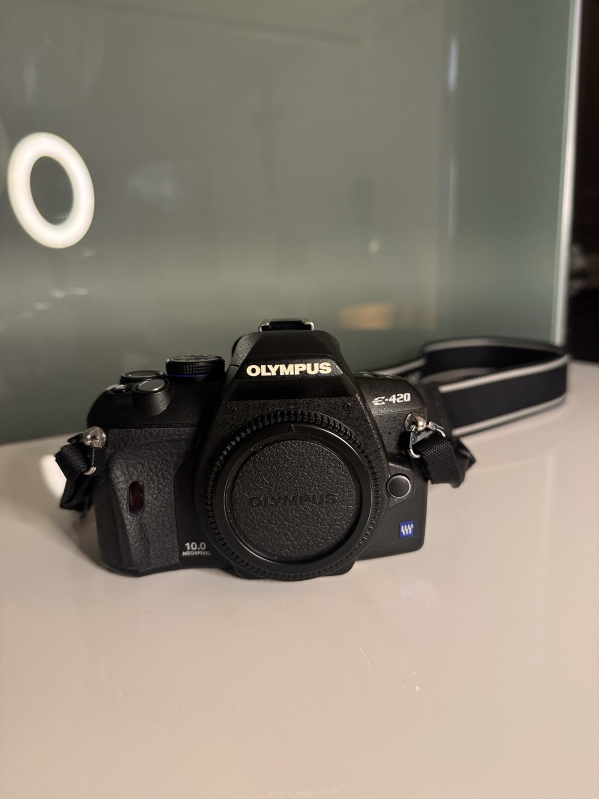 Olympus Evolt E 420 Digital SLR Camera Body Only Read