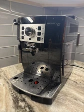 DeLonghi Magnifica XS ECAM22110B Espresso Bean To Cup Coffee Maker