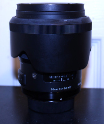 Sigma 50mm f/1.4 ART DG HSM Lens for Nikon F Mount. With Hood. Perfect Condition
