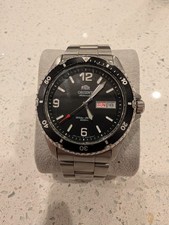 Orient Mako II Automatic Black Dial Men's Watch Keeps poor time 