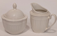 Mikasa Italian Countryside Sugar Bowl w/Lid  Creamer Set, Cream Pitcher DD900