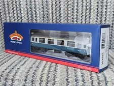 BACHMANN 39-410A BR Mk2A BFK Brake First Corridor BR Blue & Grey OO Gauge