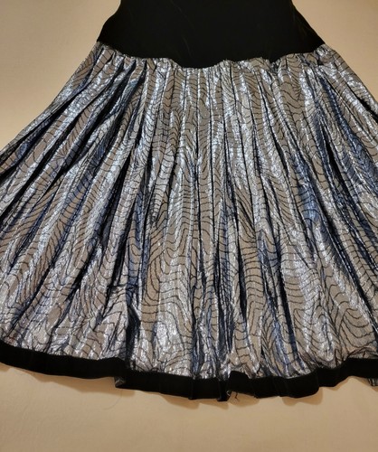 Vintage 80er Soo Yung Lee Abend-/Cocktailkleid schwarz Samt silber ärmellos Gr. 6 - Bild 12 von 23