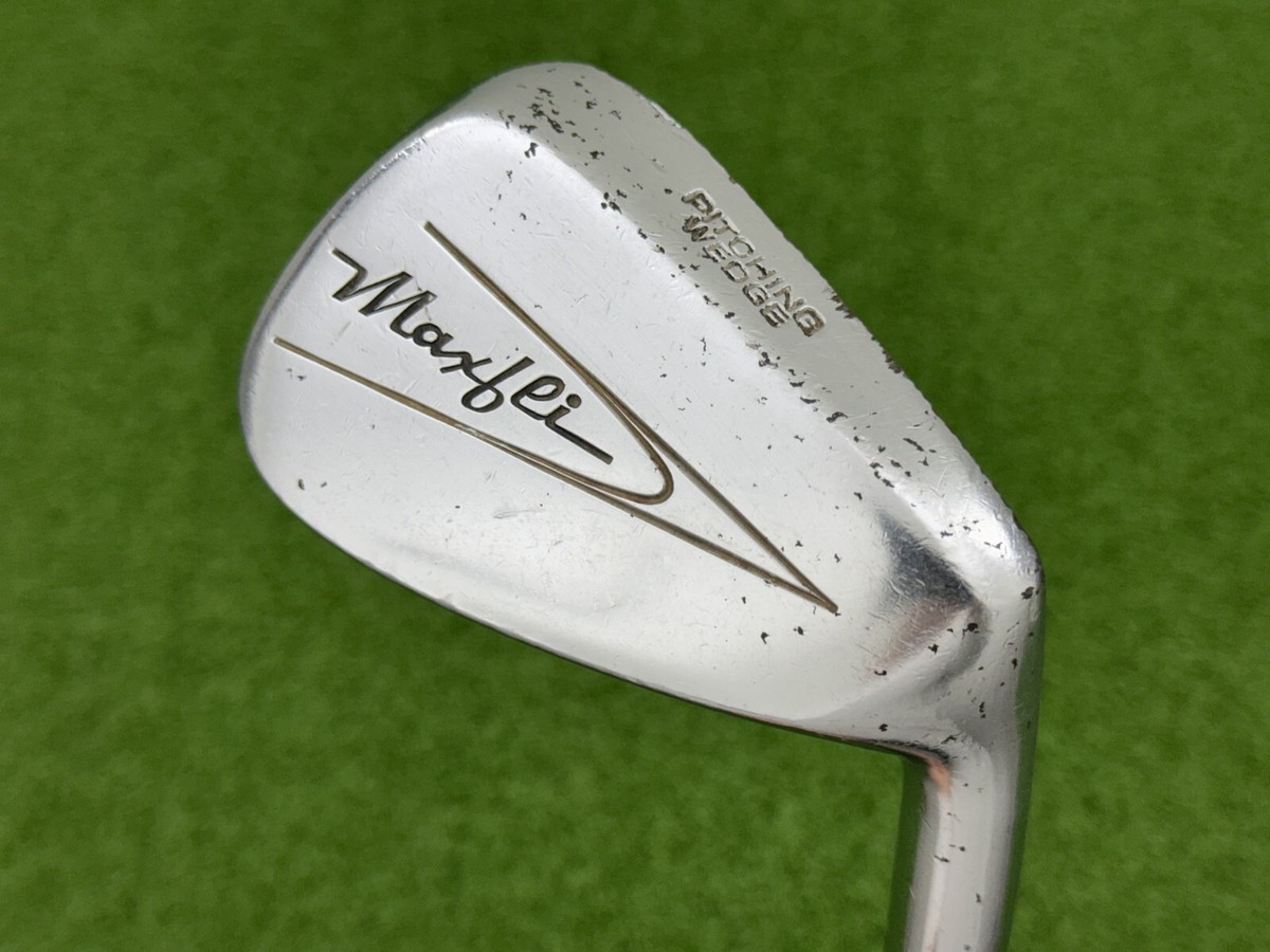 Vintage 1980s MAXFLI PITCHING WEDGE Right Handed Steel Stiff