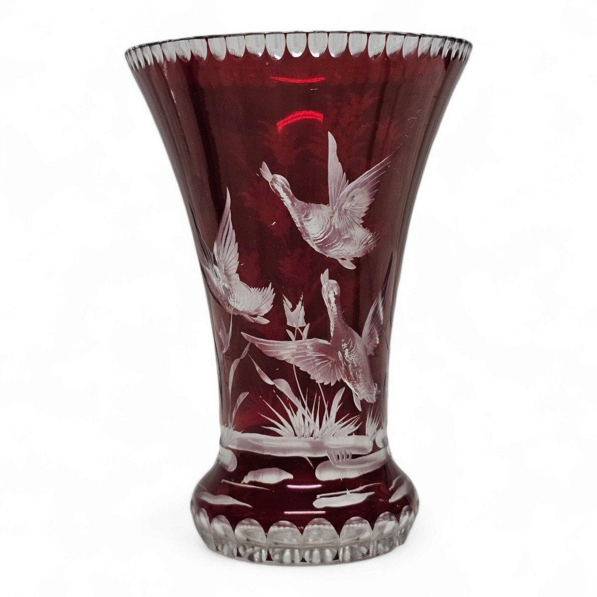 Egermann Bohemia Glass 花瓶 チェコ製 Antique Bohemian Glass Egermann Ruby Red Engraved Vase Stag Geese