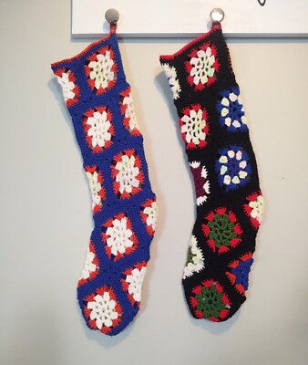 Vtg Set Of 2 Handmade Crochet Christmas Stockings Classic Excellent Condition 