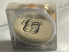 Elizabeth Taylor Translucent Pressed Powder C...