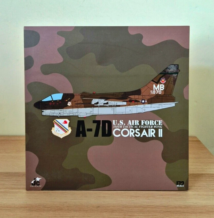 Vought A-7D Corsair II USAF 354th TFW Myrtle Beach, JC Wings 1/72 JCW-72-A7-004 - Immagine 2 di 4