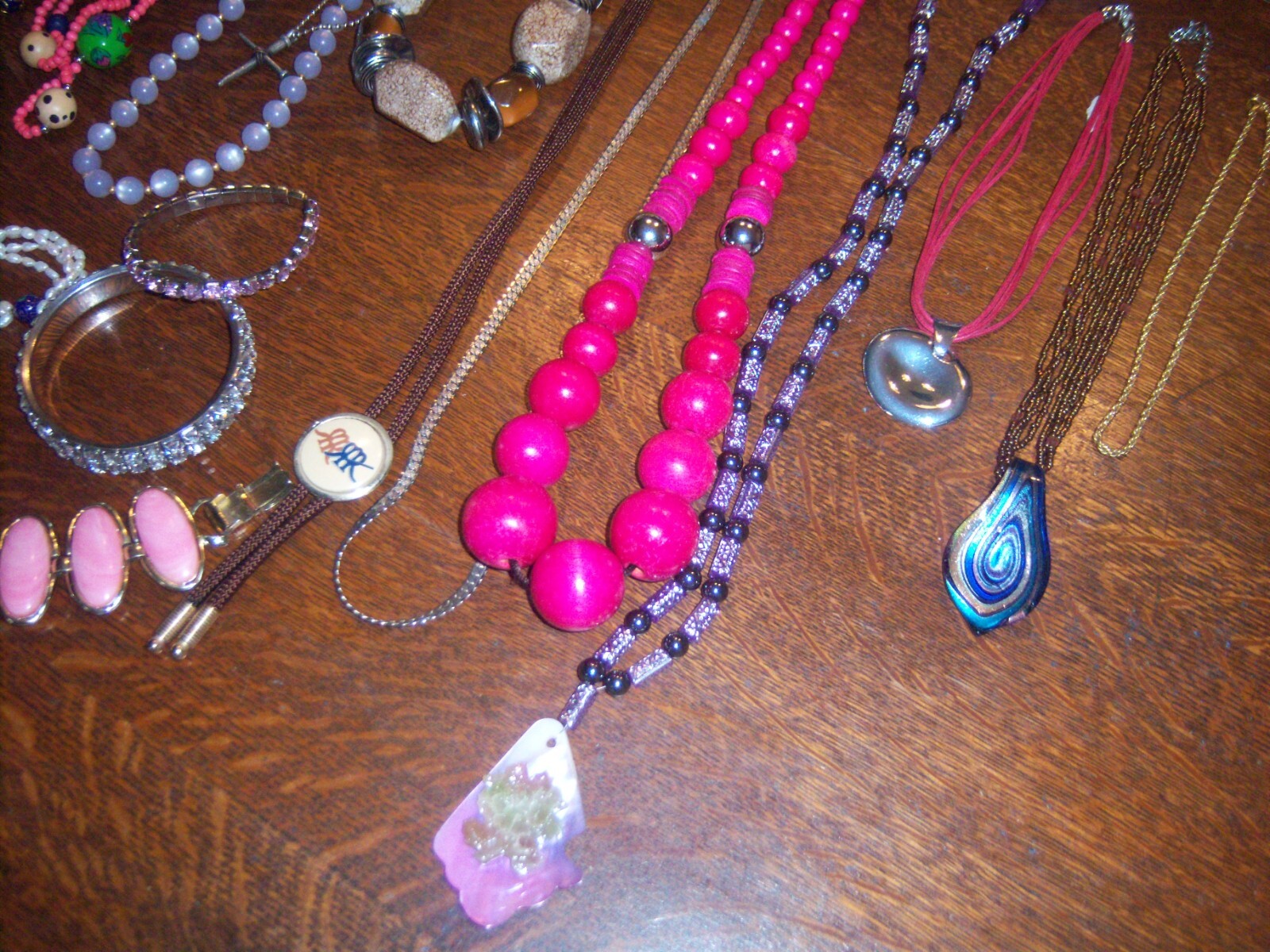 LADIES ESTATE SALE VINTAGE TREASURE BOX, JEWELRY, NEC… Gem