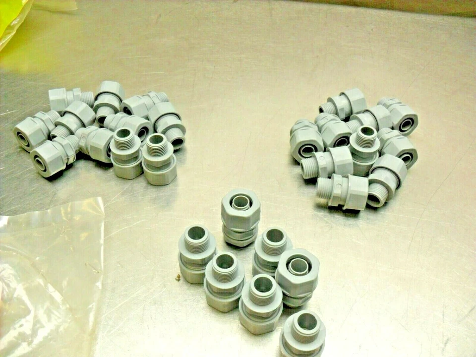 qty 26    Straight terminal connector # 52005820 Braid,14mm; polypropylene;   - Image 2 of 3