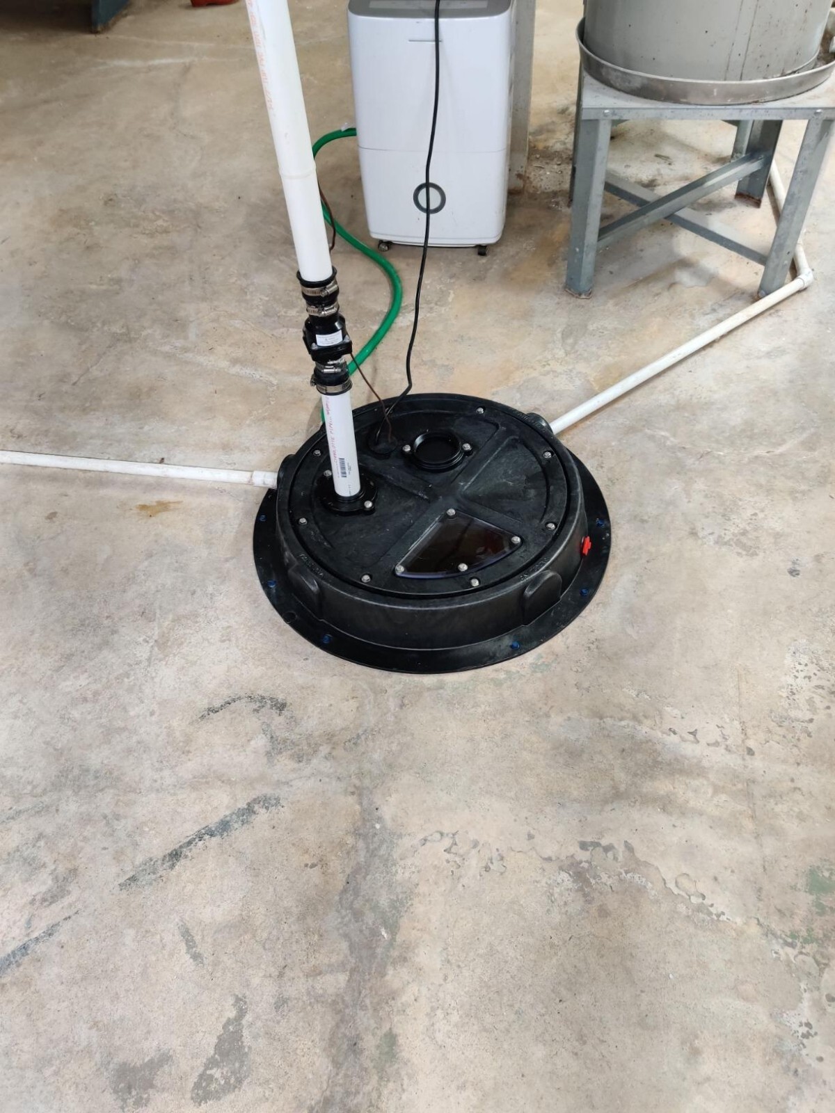 Radon/Sump Cover Dome Lid w/ Pipe Holes for Basement Radon Mitigation