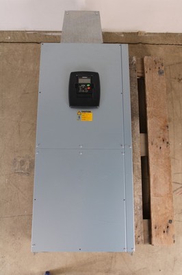 Vacon NXP03005A5T1 SSGA1A2 Drive 300A