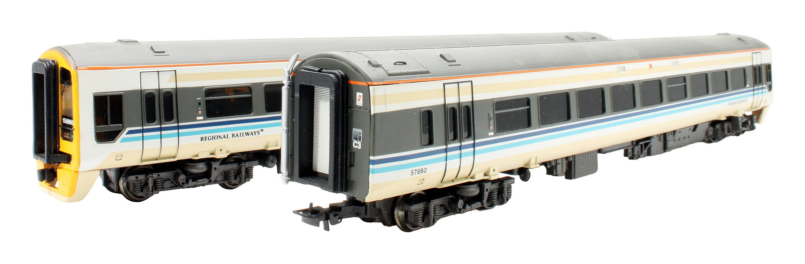 BACHMANN OO 31-500A REGIONAL RAILWAYS CLASS 158 '158860' 2 CAR DMU *LIGHTS*