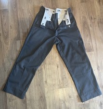 Dickes Men’s Grey Tapered Trousers Size 34x32