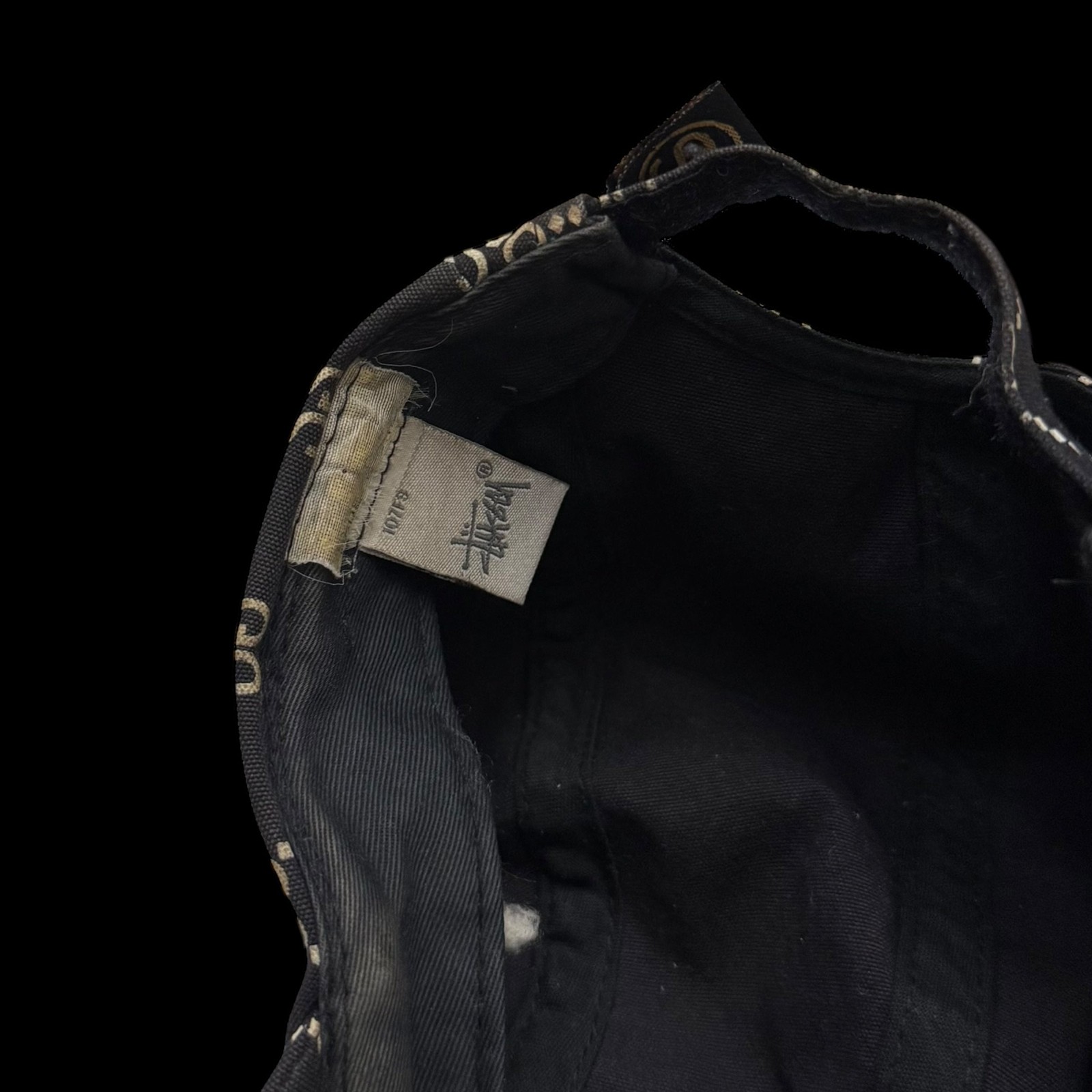 Stussy Vintage 2001 ‘Stucci’ Monogram Cap Black