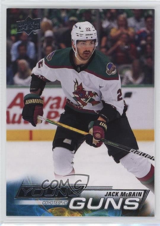 2022-23 Upper Deck Series 1 Young Guns Jack McBain #230 0j35