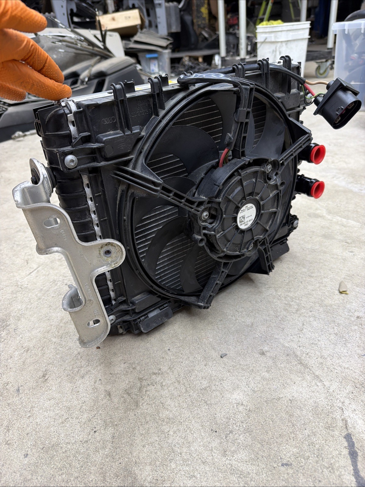 Audi R8 2017-2023 Front Left Cooling fan motor
