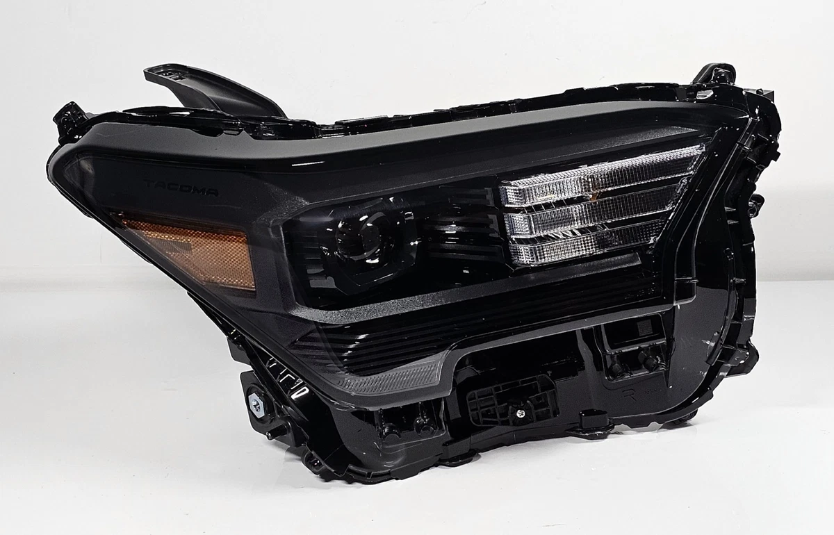 2020 TOYOTA TACOMA GENUINE ヘッドライト新車外し 2020 TOYOTA TACOMA GENUINE ヘッドライト新車外し 2020-2023 Toyota