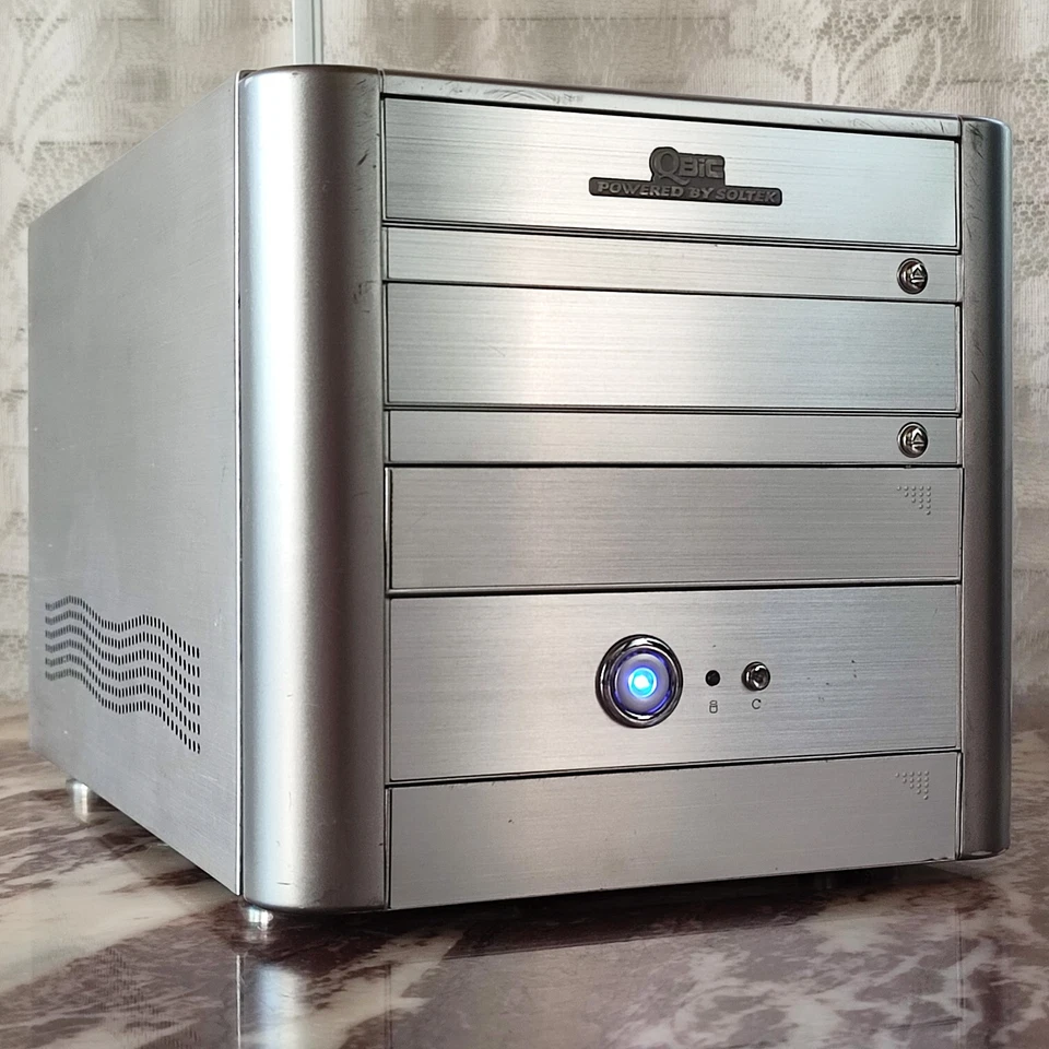 Soltek QBIC Retro Windows XP Mini PC - Image 3 of 4