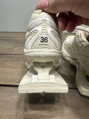 BALENCIAGA スニーカー EUR 38 ホワイト BALENCIAGA スニーカー EUR 38 ホワイト Balenciaga 3XL スニーカー