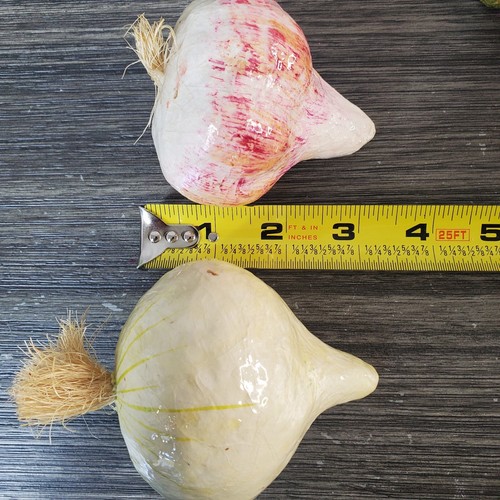 Vtg Vegetables (6) Artificial Paper Mache - Pepper Garlic Mushroom Turnip Radish - Picture 2 of 5