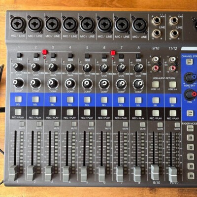 ZOOM LiveTrak L-12 12ch Live Podcast Digital Mixer and Recorder