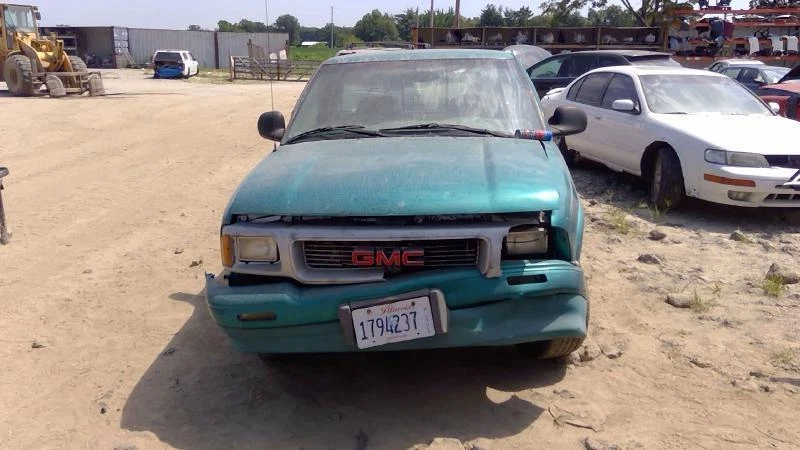 94 95 96 97 98 99 00 01 02 03 04 S10 S15 SONOMA TRUCK Condenser — 第 2/4 张图片