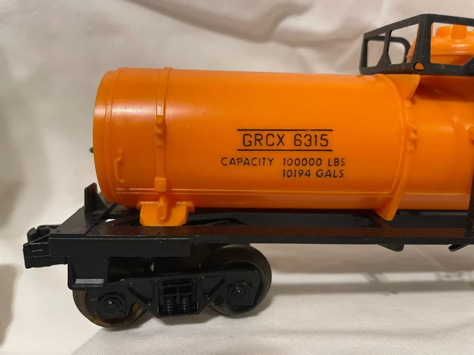 lionel 6315-60 Chemical Tank Car Lionel Lines with Rough Box - Image 3 of 4