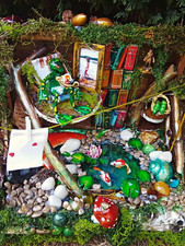 Diarama Frosch Bibliothek Koi Teich Garten Wald DIY Handmade