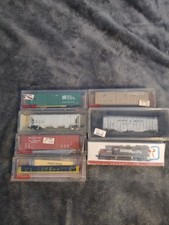 Mixed Lot Of 6 N Scale Model Train Cars,