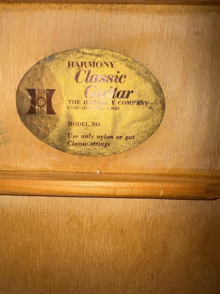 Guitarra Clásica Harmony Vintage Años 60 Modelo H910, Restaurada, Hecha en Estados Unidos! Foto 3 de 4