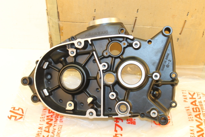 NOS KAWASAKI 1976-1981 KE100A KE100 LEFT HAND CRANKCASE