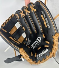 Franklin 4809-9.5 Baseball Catching Mitt Youth Size Right Hand Throw Glove