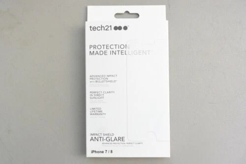 Teléfono celular tech21 protectores de pantalla para Apple iPhone 8