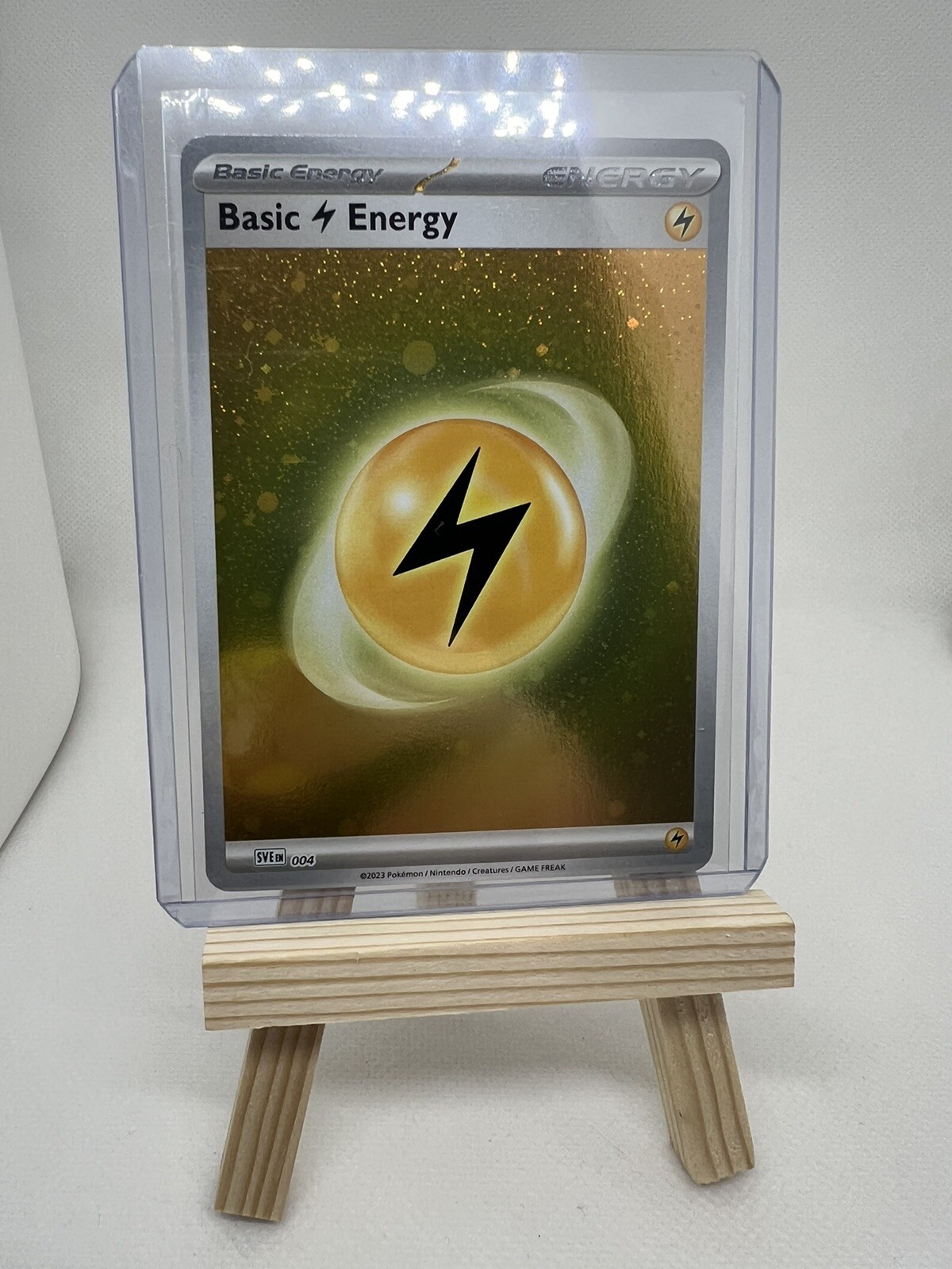 Electric Energy 004 Cosmic Holo Scarlet & Violet 151 Pokemon TCG Energy Card