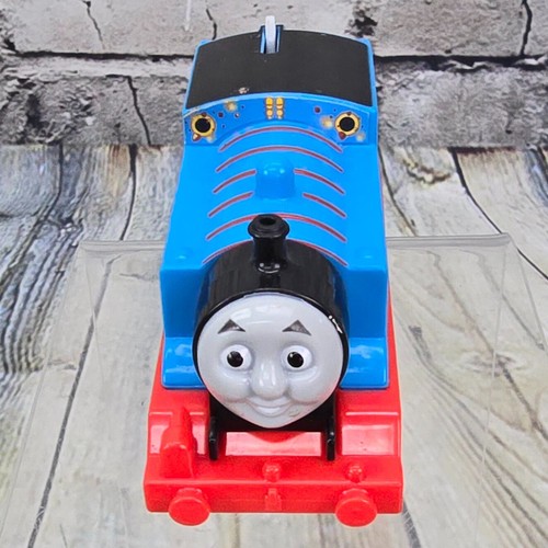 Trackmaster - Thomas the Train and Diesel Dragon Escape 2 Train Lot - Motorized - Picture 14 of 15