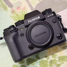 Fujifilm Fuji X-T2 XT2 24.3MP Mirrorless Digital Camera Body Only - 95%New