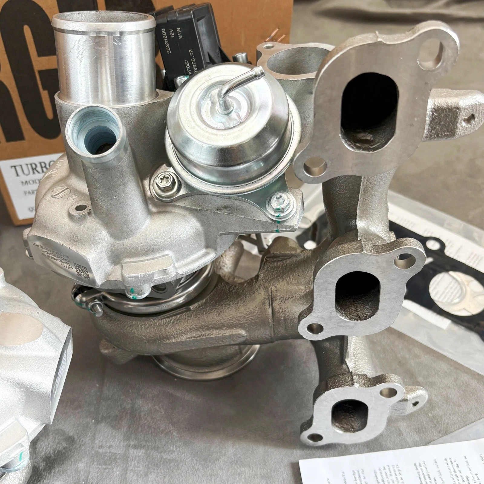 297712 Pair of Turbo Turbochargers For Maserati Ghibli Quattroporte Q4 V6 297710