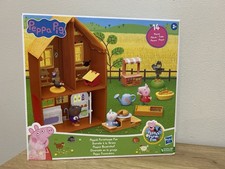 Peppa Pig Farm House Fun Hasbro 14 piece Brand New In Box