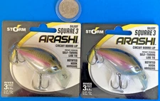 New LOT 2 LURES STORM ARASHI SQUARE 3 CRANKBAITS NIP CIRCUIT BOARD LIP DIVERS