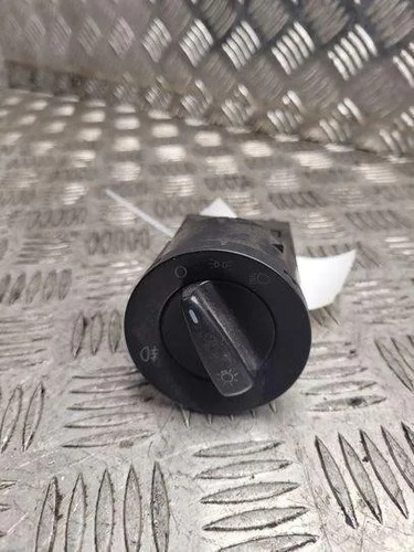 VW PASSAT Variant B5 3B6 Scheinwerferschalter 1C0941531 1.90 Diesel 23936302