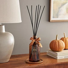 FAST DELIVERY Harvest Reed Diffuser, 900ml, Autumn Orchard- EXCELLENT CONDITION✅