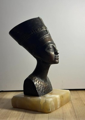Egyptian Bust Nefertiti Sculpture in Marble Bronze Effect Interior Design H 18cm