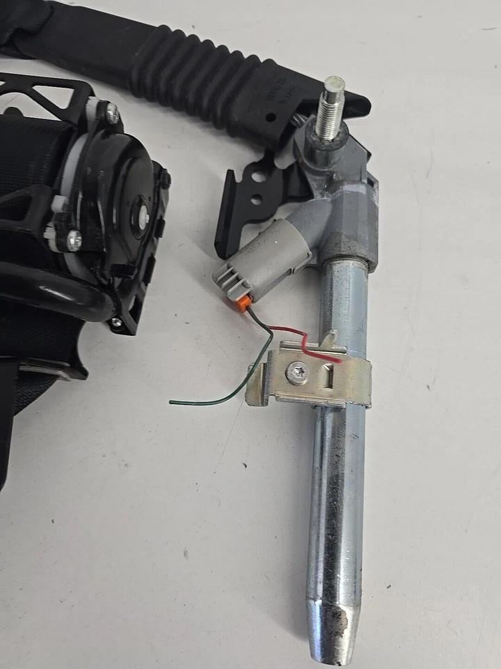 2014-2018 Mazda 3 Left Driver Side Front Seat Belt Retractor Black OEM - Image 3 of 4