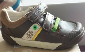 clarks boys size 7