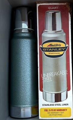 Vintage 1978 Aladdin Stanley Thermos Green 1 Quart A944 DH New in