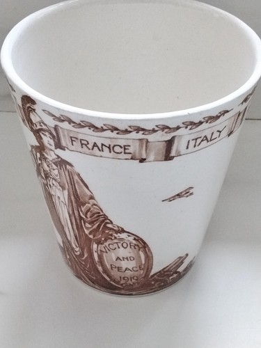 Very Rare Royal Doulton Victory And Peace 1919 mug - Picture 2 of 6